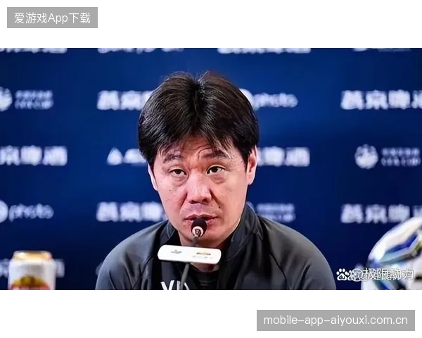 李霄鹏告别海牛，俱乐部如何填补教练真空？